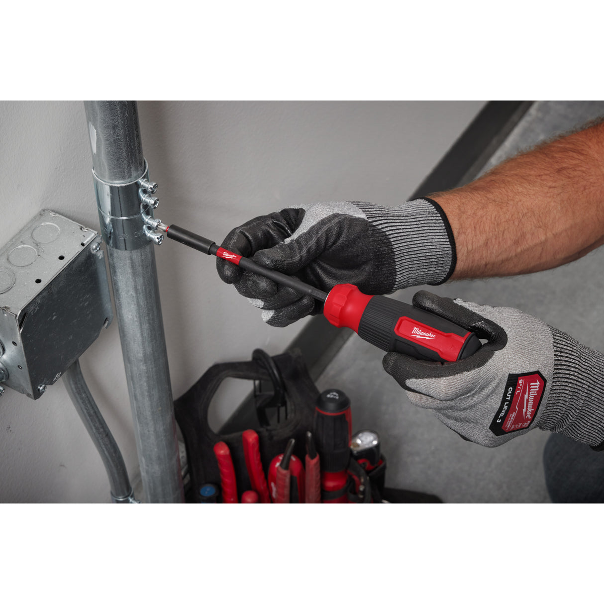 Milwaukee 4932498174 Șurubelniță SHOCKWAVE™ multi-bit 14 în 1