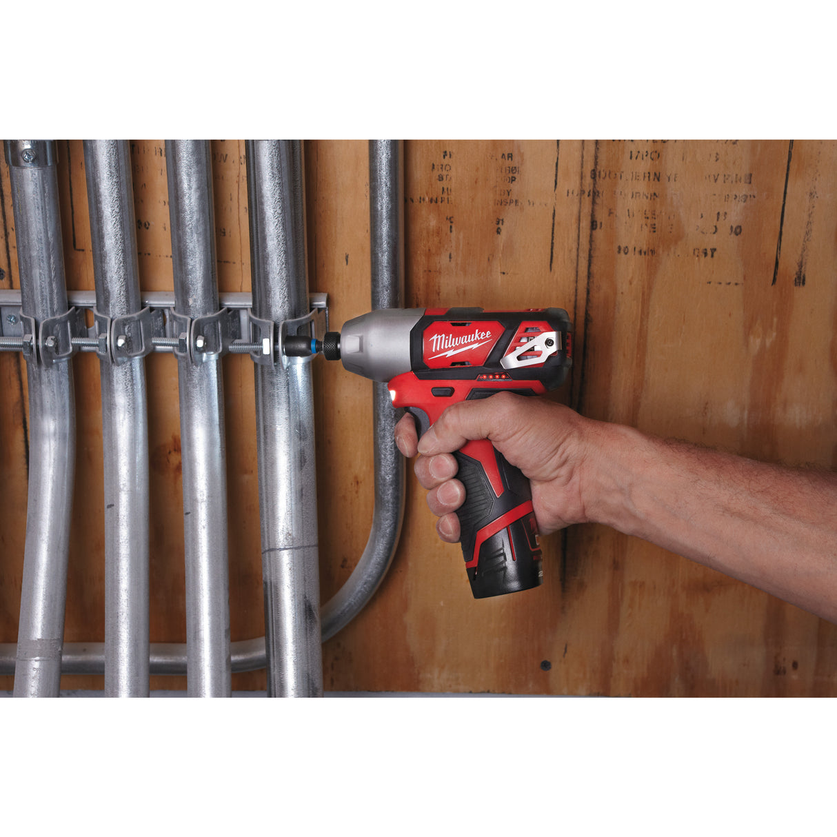 Milwaukee M12bid-202c mașină de înșurubat cu impact 4933441960