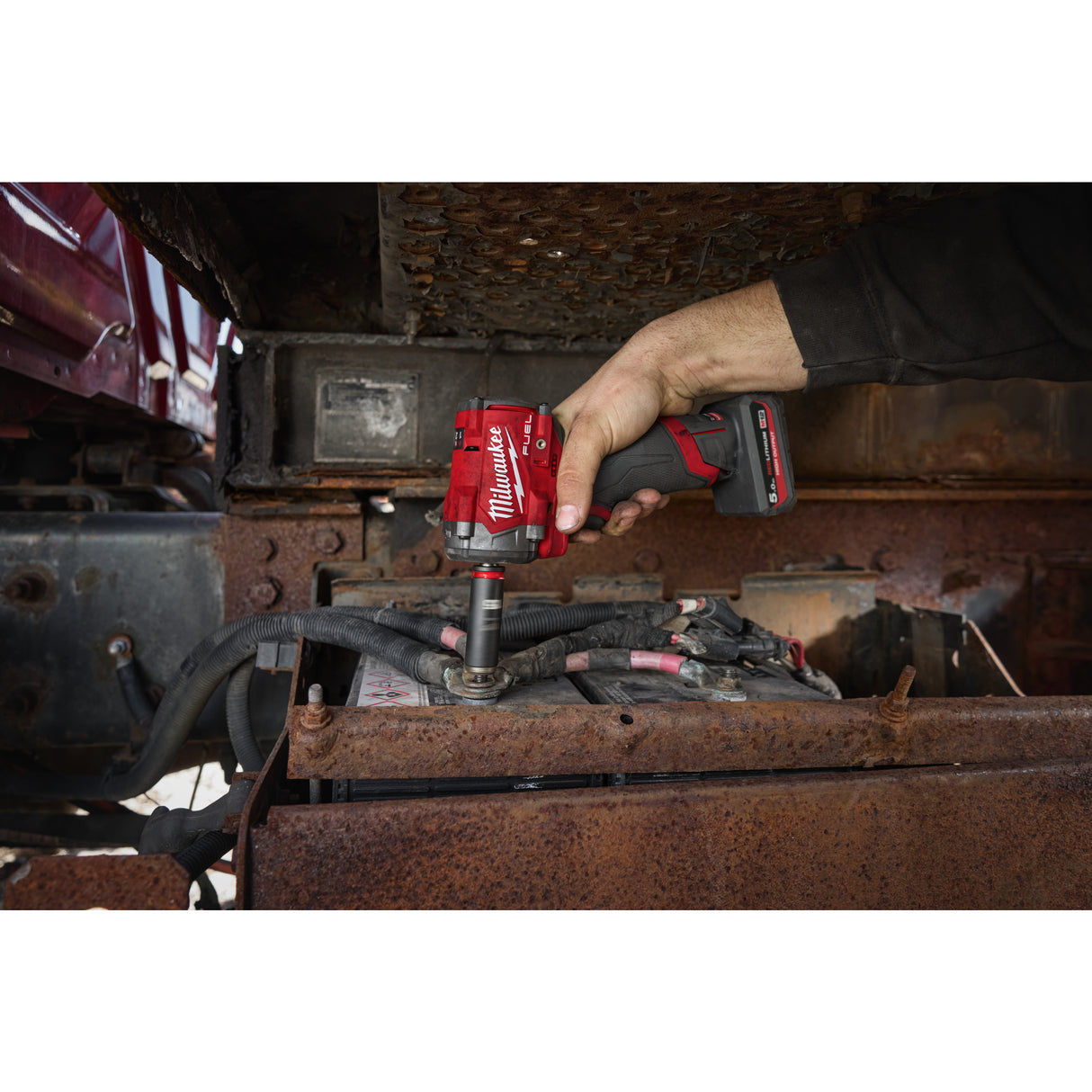 Milwaukee 4933493451 Cheie compactă de impact ⅜″ M12 FUEL™ cu inel de fixare