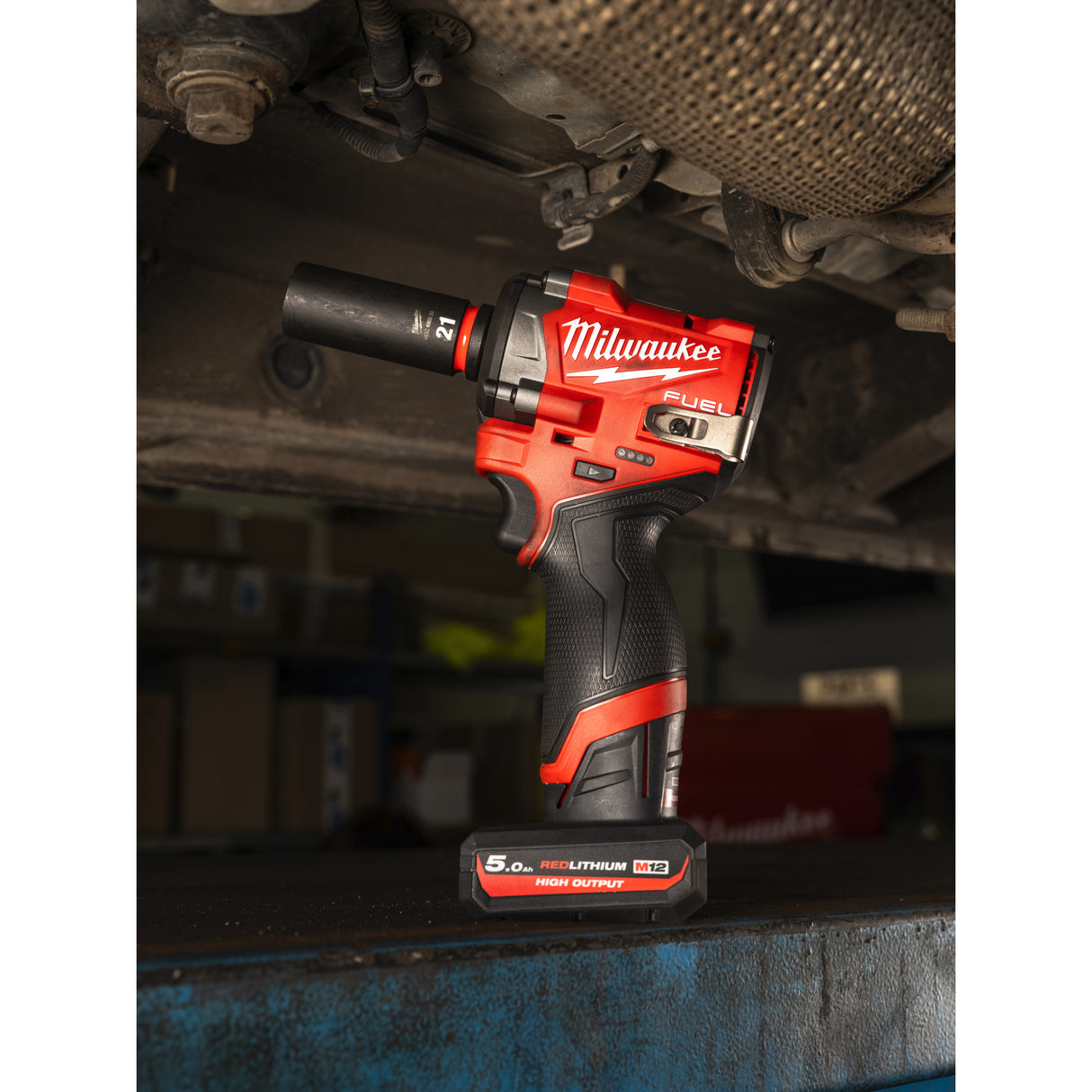 Milwaukee 4933493451 Cheie compactă de impact ⅜″ M12 FUEL™ cu inel de fixare