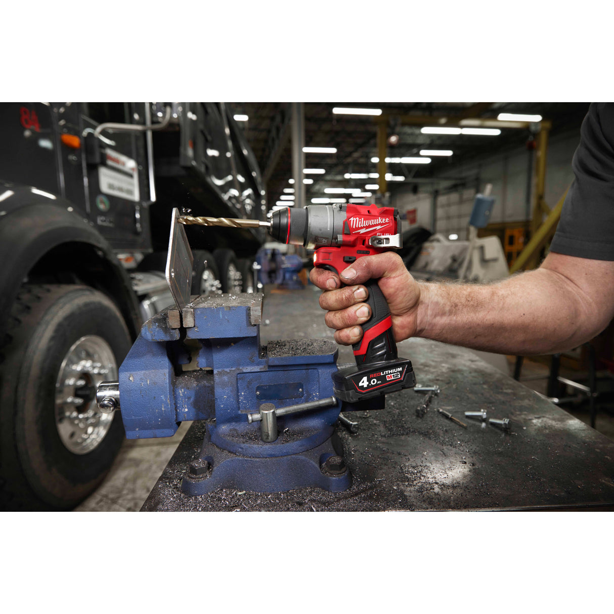 Milwaukee M12fdd2-402x mașină găurit gen 3   4933479874