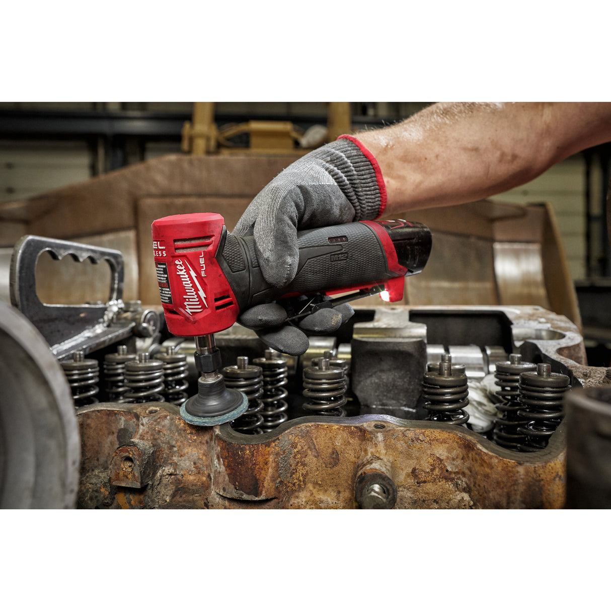 Milwaukee M12fdga-422b maș. șlefuit unghiu. kit 4933471439