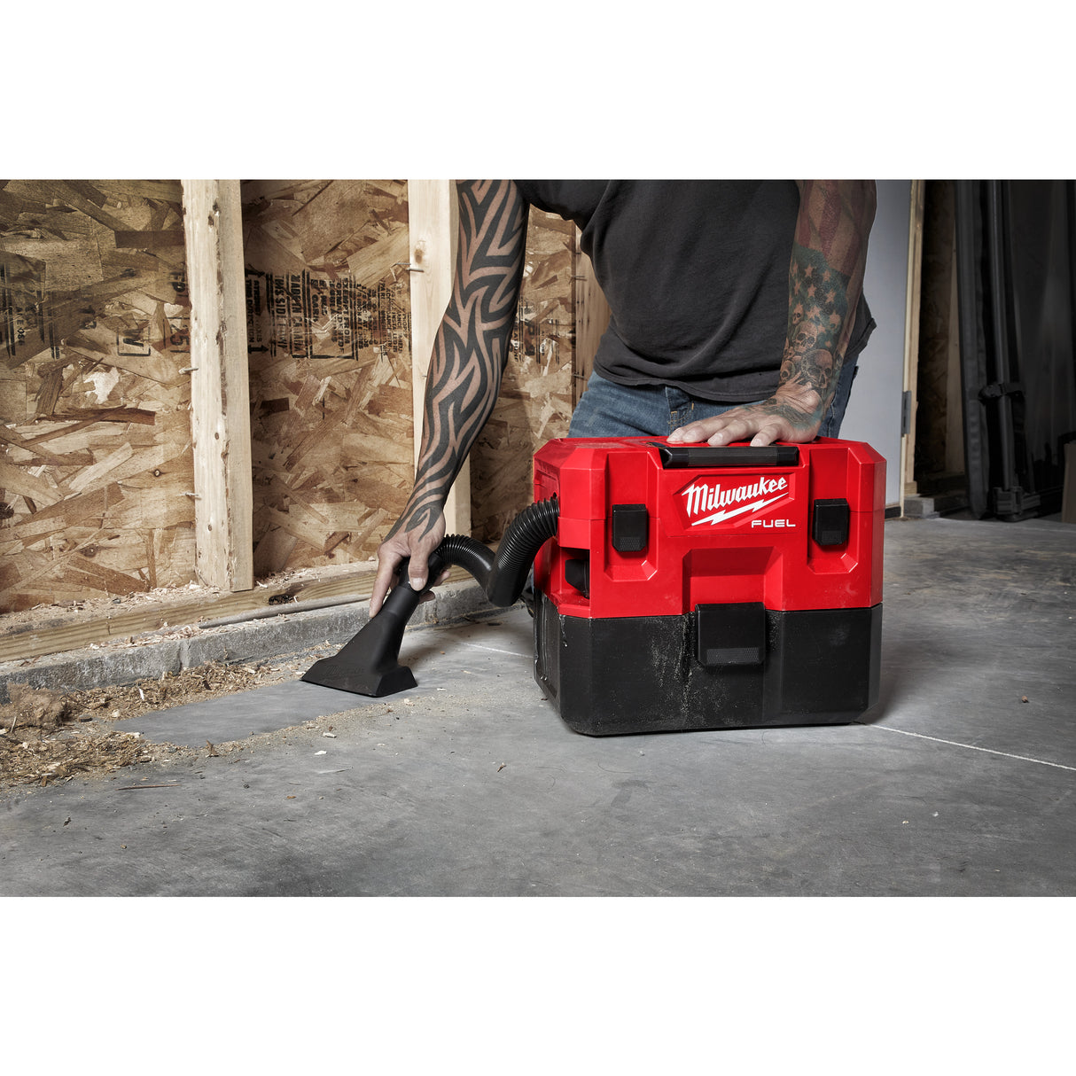 Milwaukee M12fvcl-0 asipirator umed/uscat   4933478186