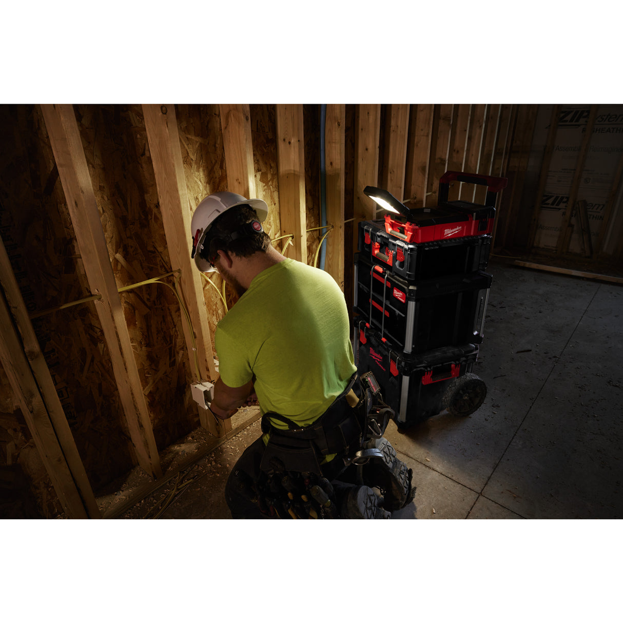 Milwaukee M12poal-0 proiector PACKOUT™ 4933480473