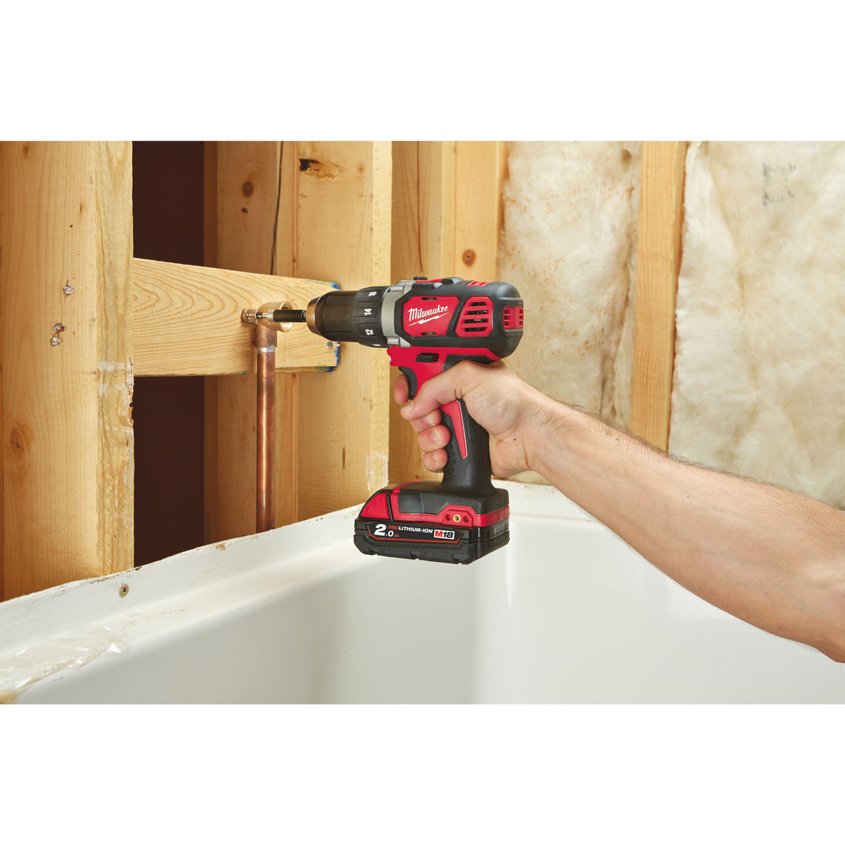 Milwaukee M18bdd-202c mașină de găurit și înșurubat cu acumulator 4933443555