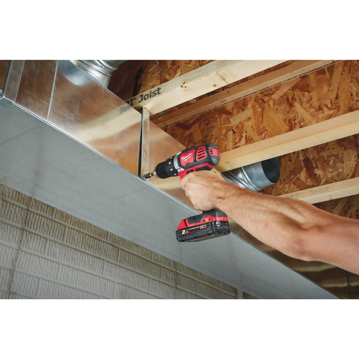 Milwaukee M18bdd-202c mașină de găurit și înșurubat cu acumulator 4933443555