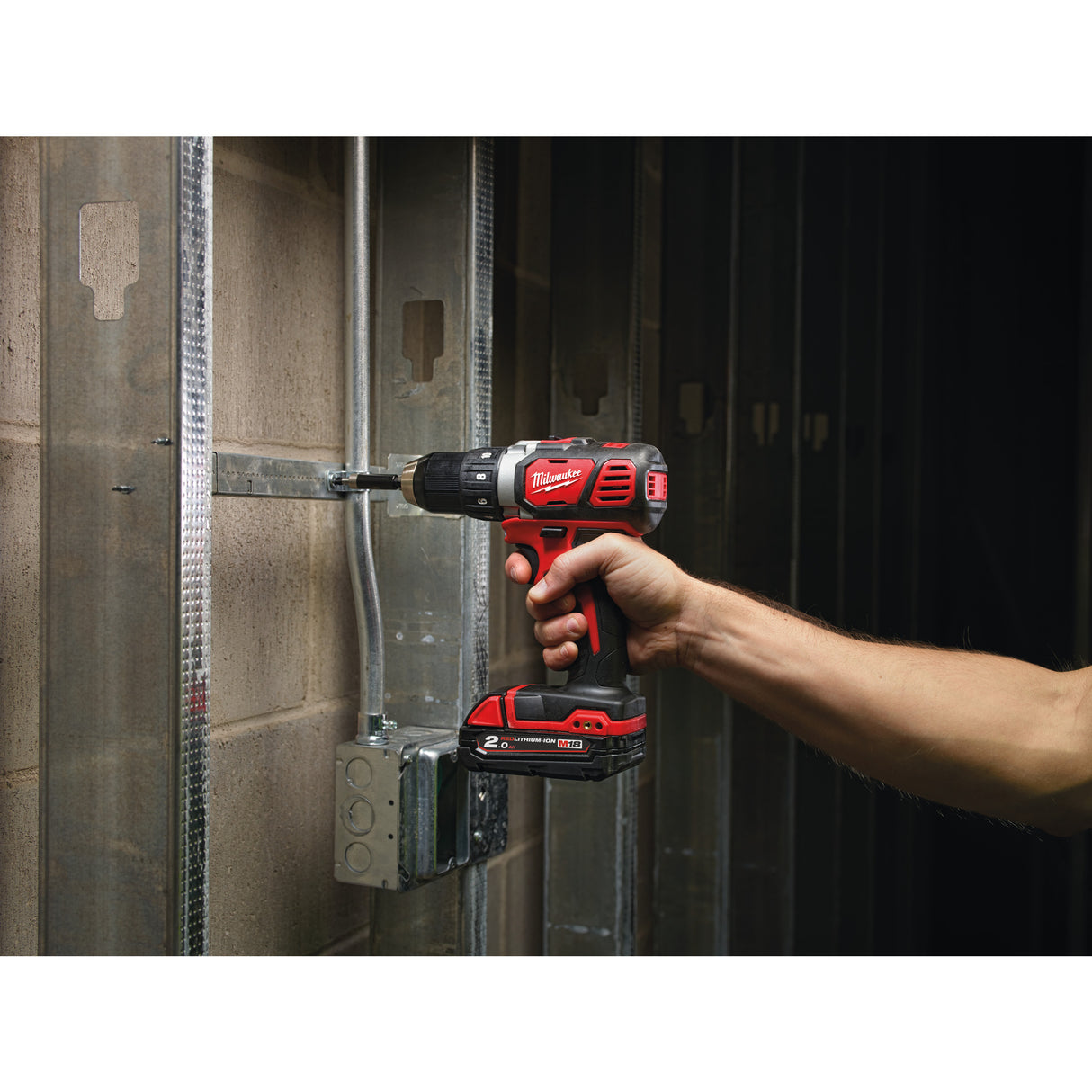 Milwaukee M18bdd-202x mașină de găurit și înșurubat cu acumulator 4933446195