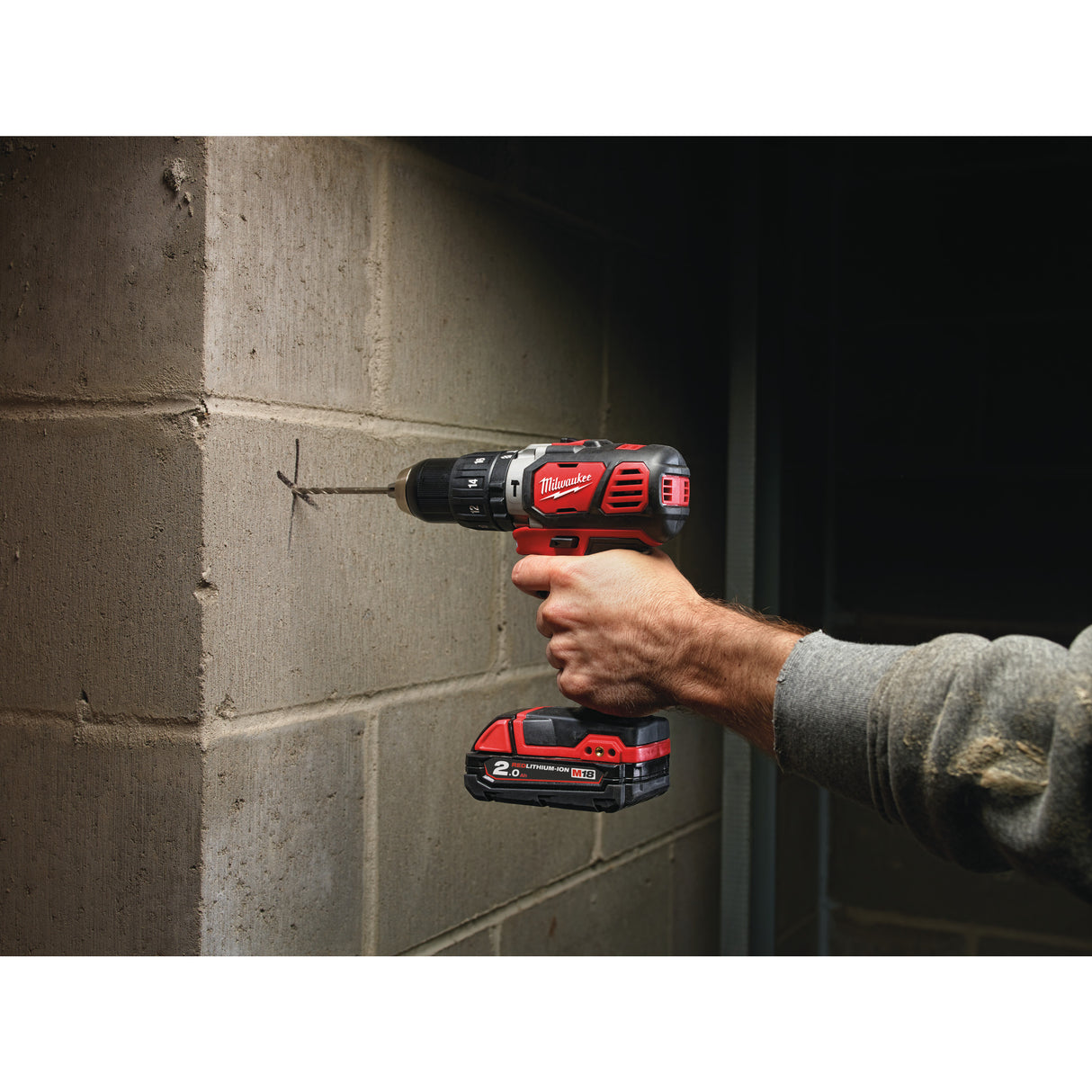 Milwaukee M18bpd-202c mașină de găurit cu acumulator 4933443515