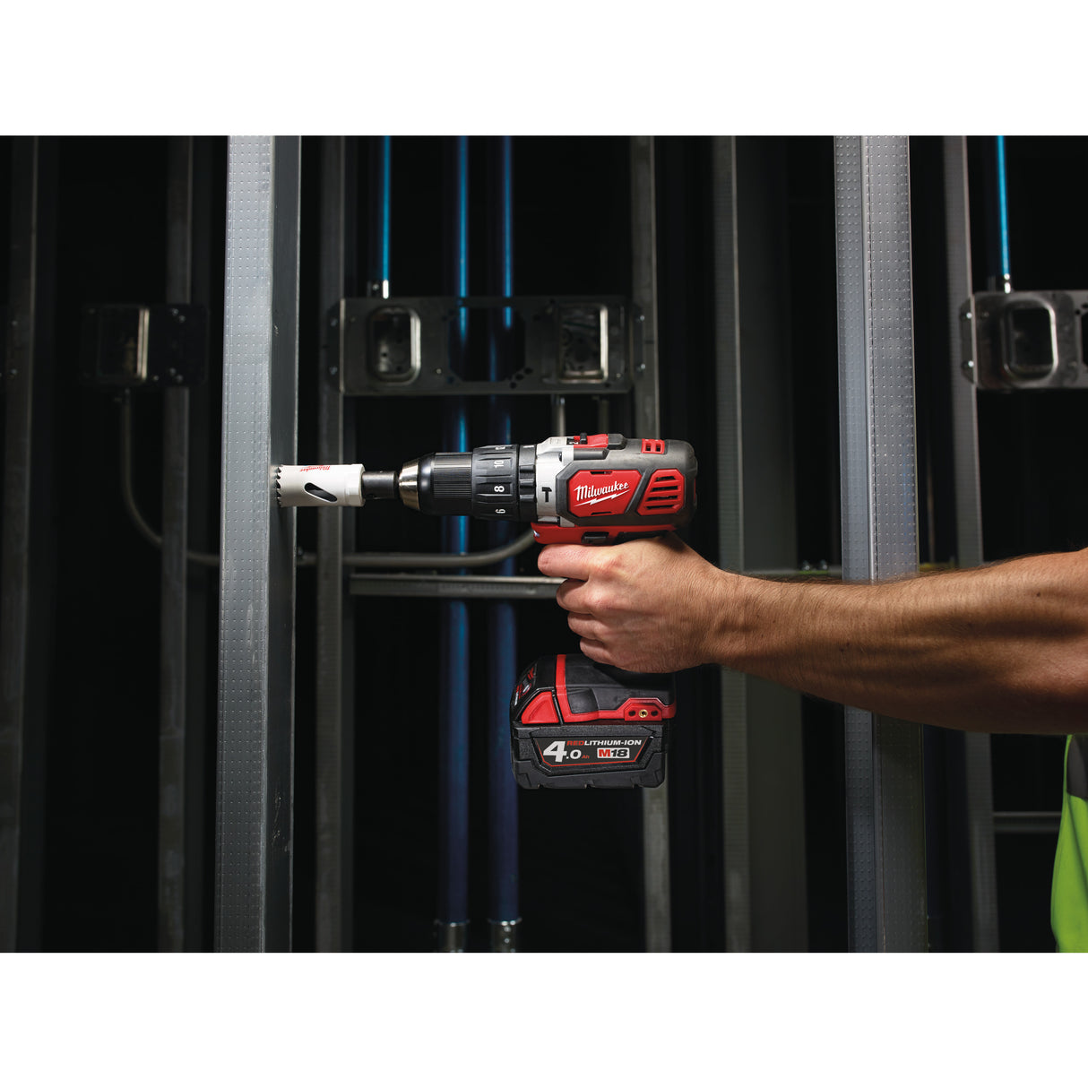 Milwaukee M18bpd-402c mașină de găurit cu acumulator 4933443520