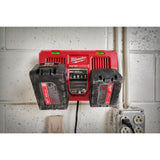 Milwaukee M18dfc încărcător acumul.   4932472073