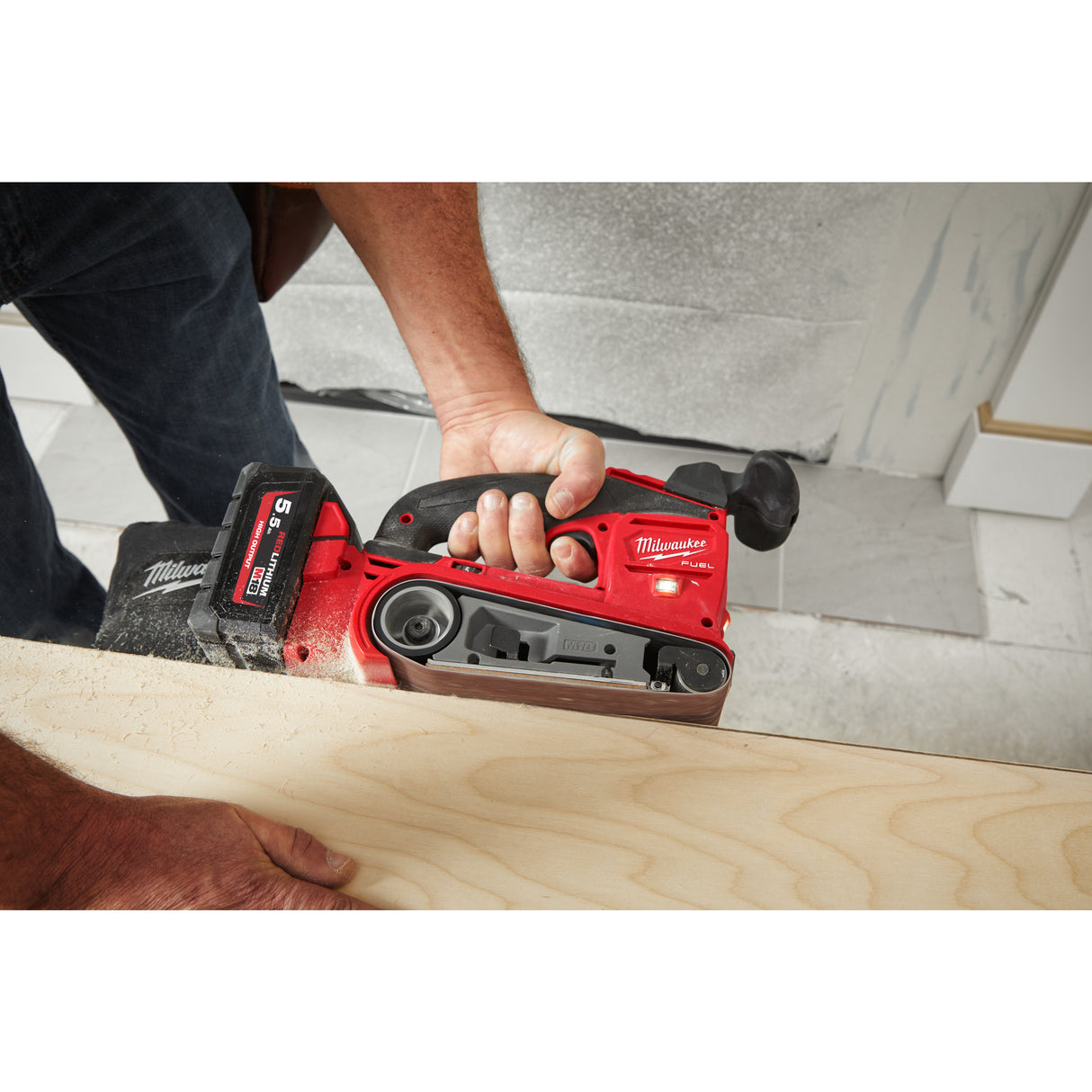 Milwaukee M18fbts75-552x FUEL 75mm șlefuitor curea   4933479615