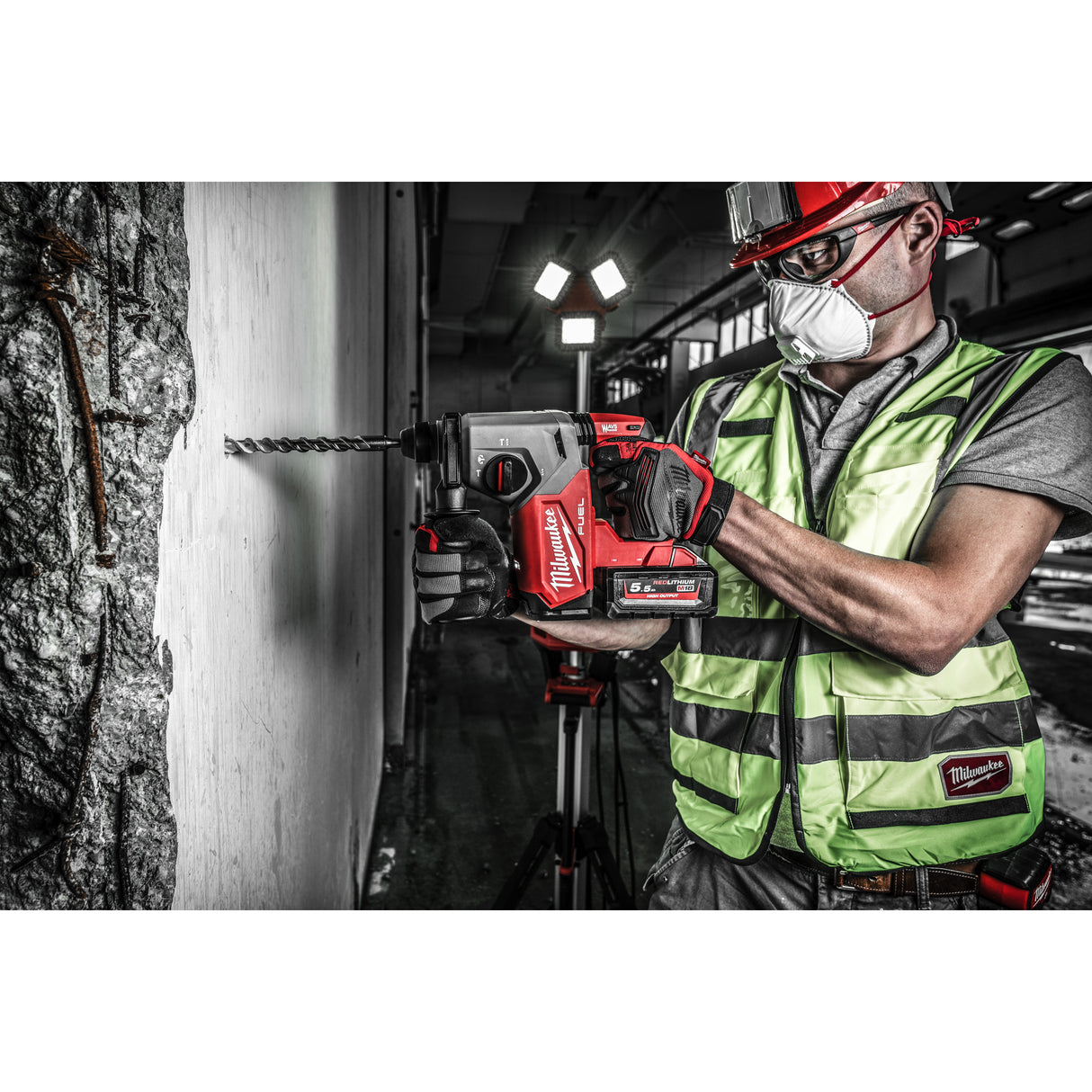 Milwaukee M18fh-0 ciocan rotopercutor 26mm   4933478499