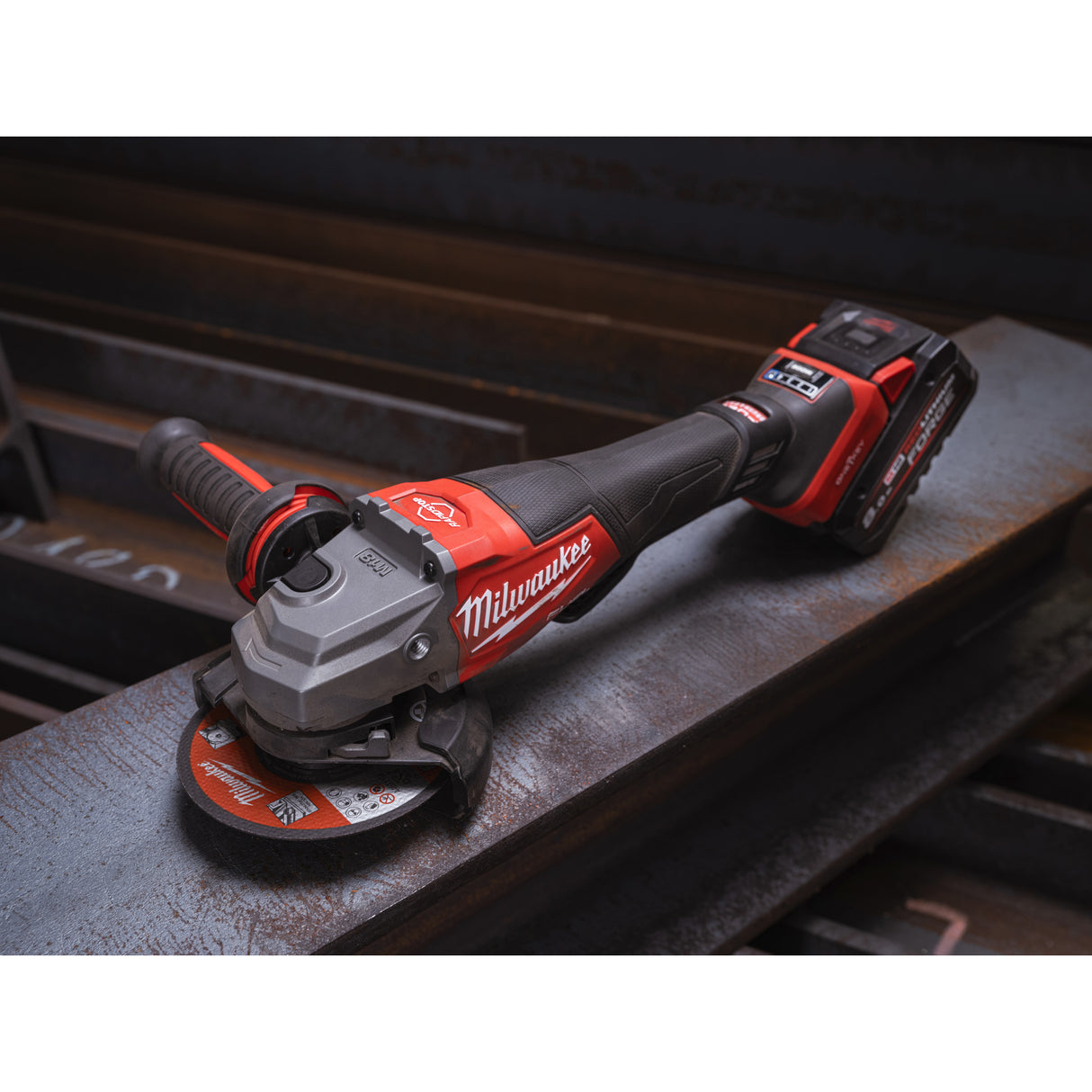 Milwaukee 4933493419 Polizor unghiular de înaltă performanță, 125 mm cu frânare, viteză variabilă și one-key™ M18 FUEL™