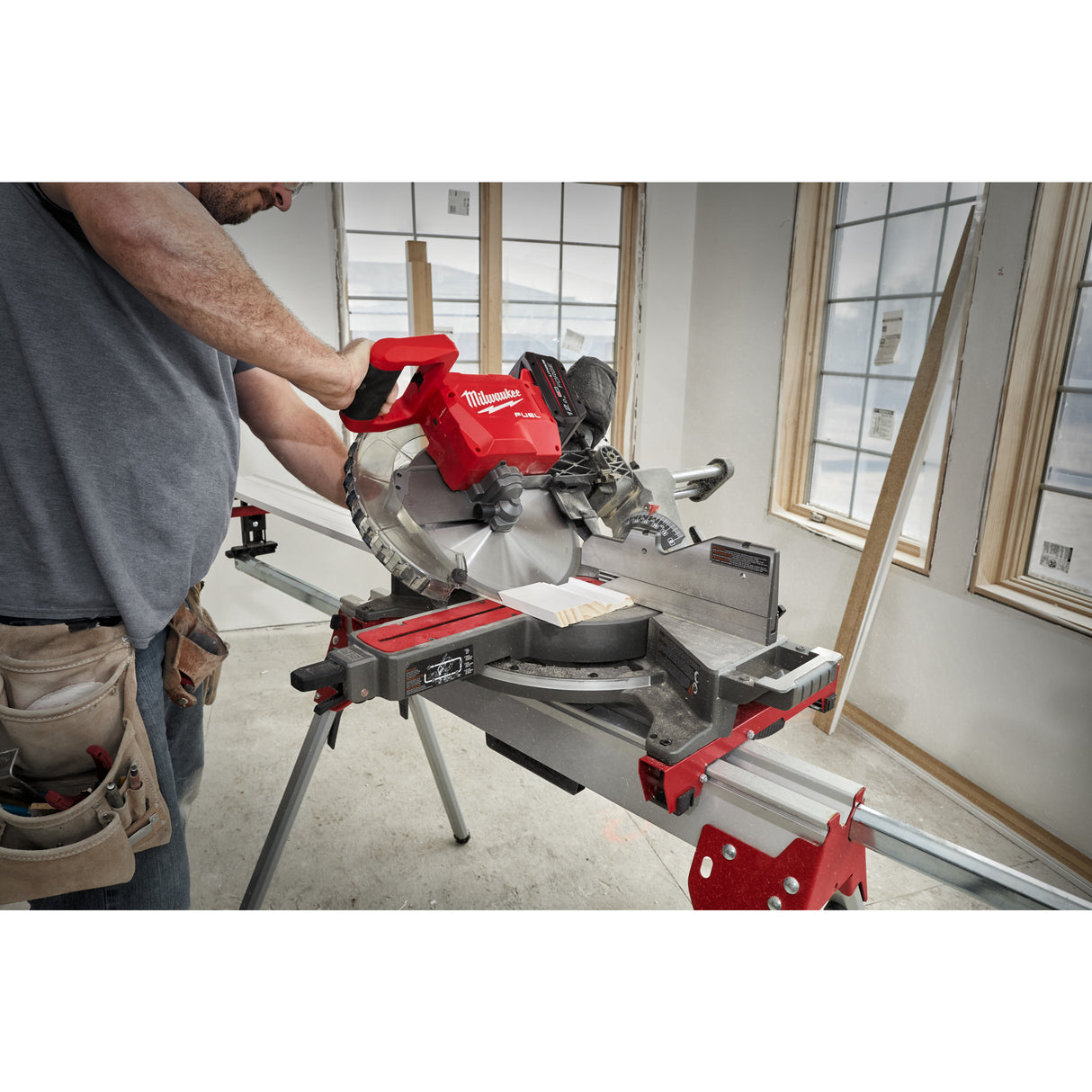 Milwaukee 4933499181 Fierăstrău circular staționar 305 mm M18™ one-key™