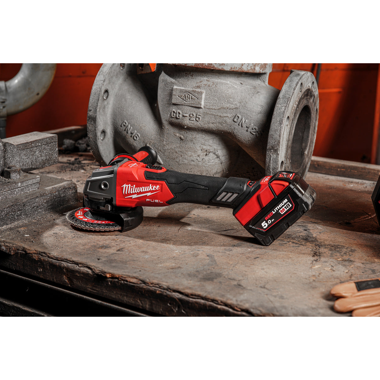 Milwaukee 4933499158 M18 fsagv125xb-0