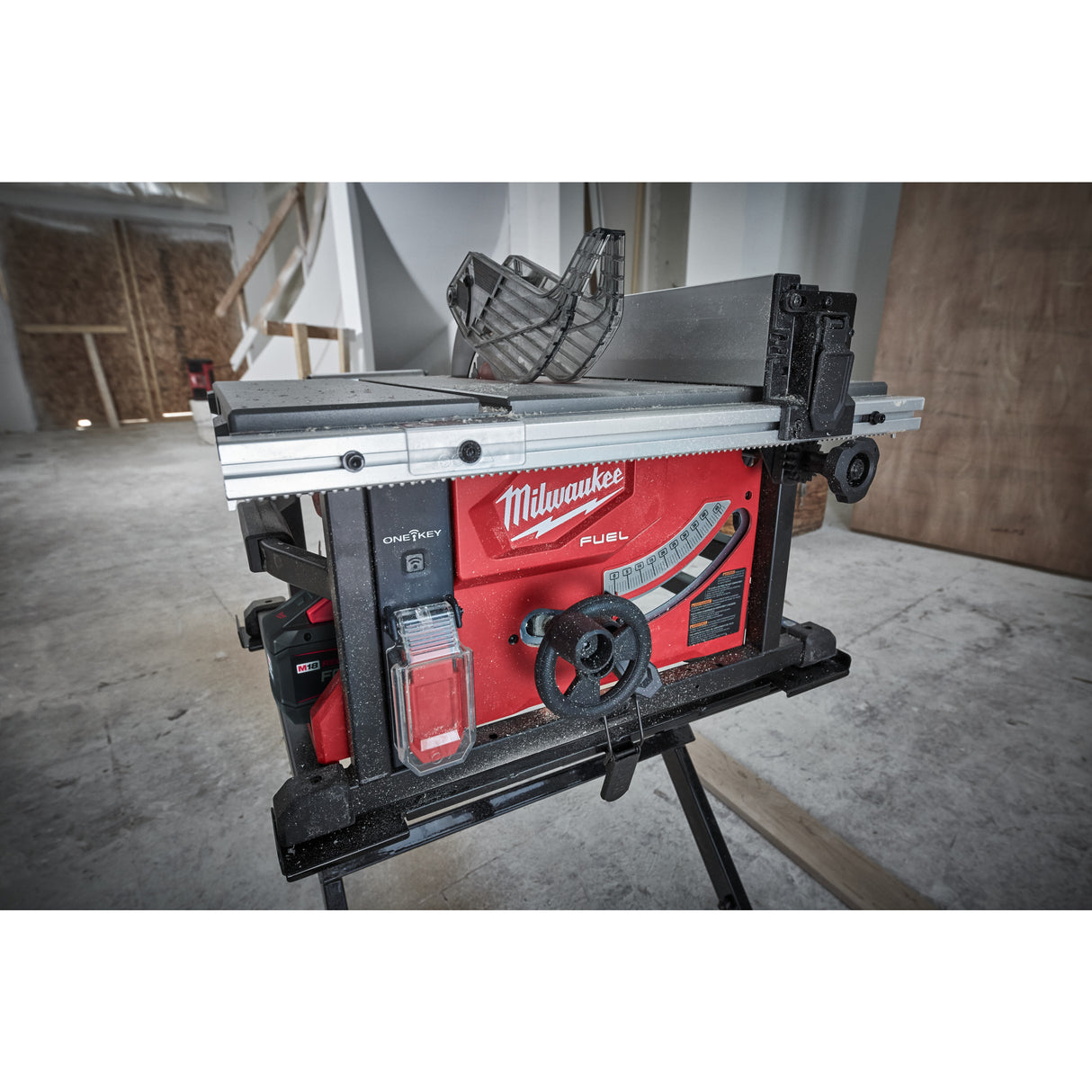 Milwaukee 4933499179 Fierăstrău cu masă M18 FUEL™ one-key™