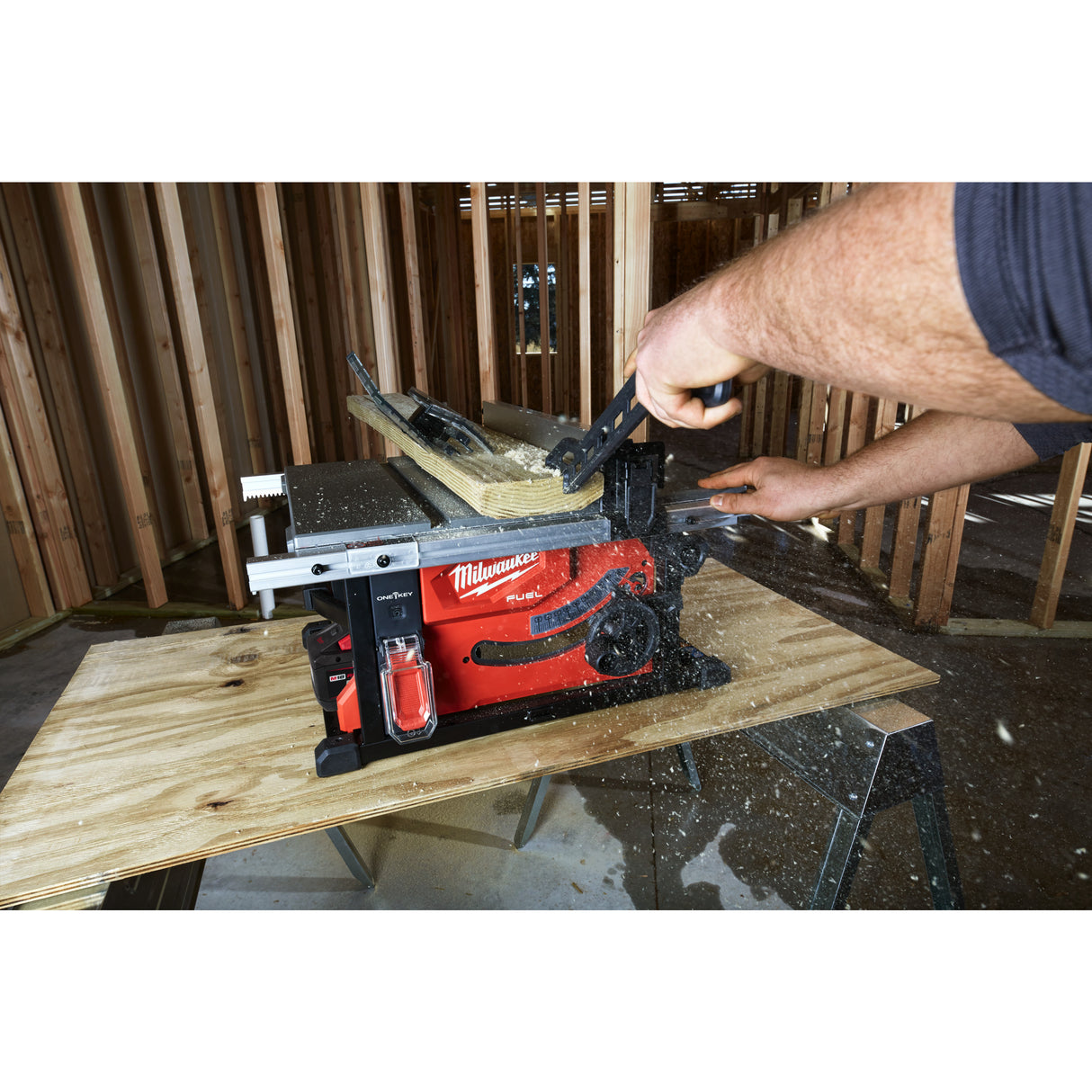 Milwaukee 4933499179 Fierăstrău cu masă M18 FUEL™ one-key™