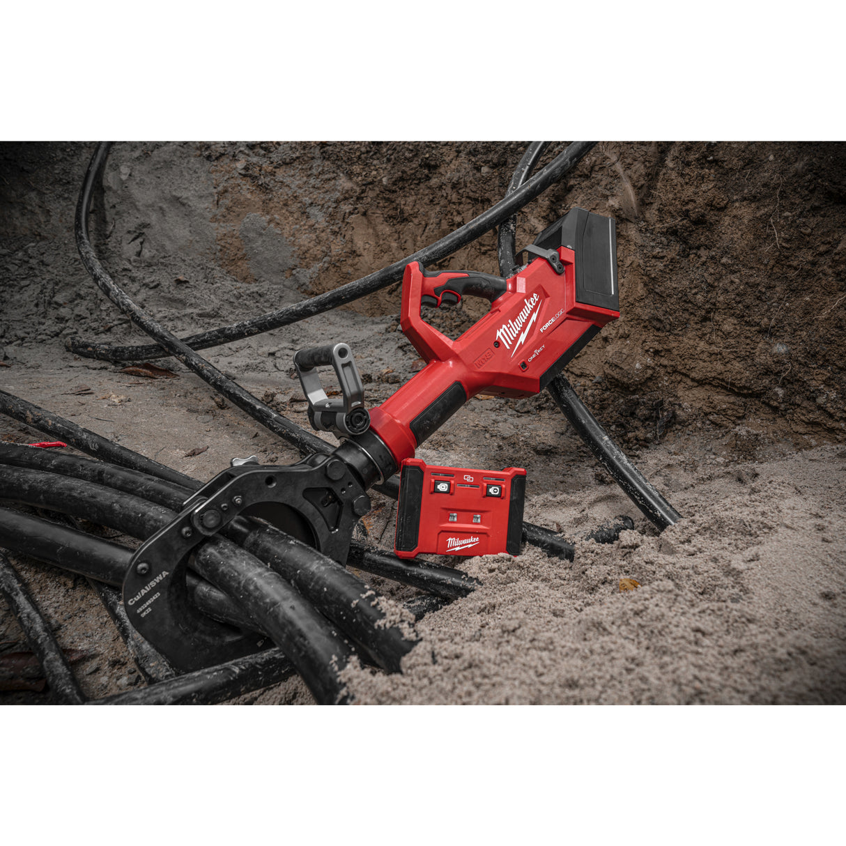 Milwaukee 4933492419 Tăietor hidraulic pentru cabluri M18™ force logic™ 125 mm