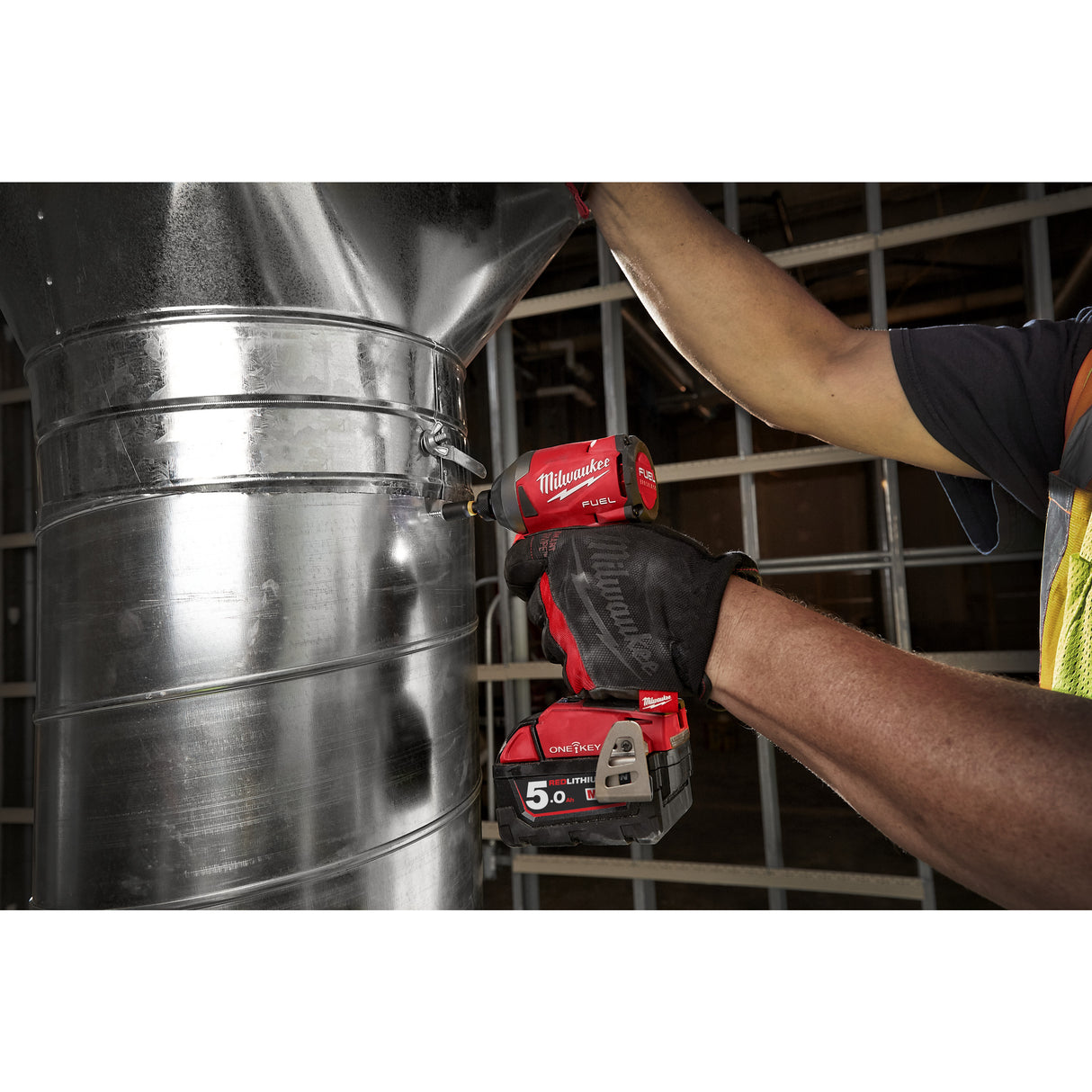 Milwaukee M18oneid2-502x cheie impact cu acumulator 4933464091