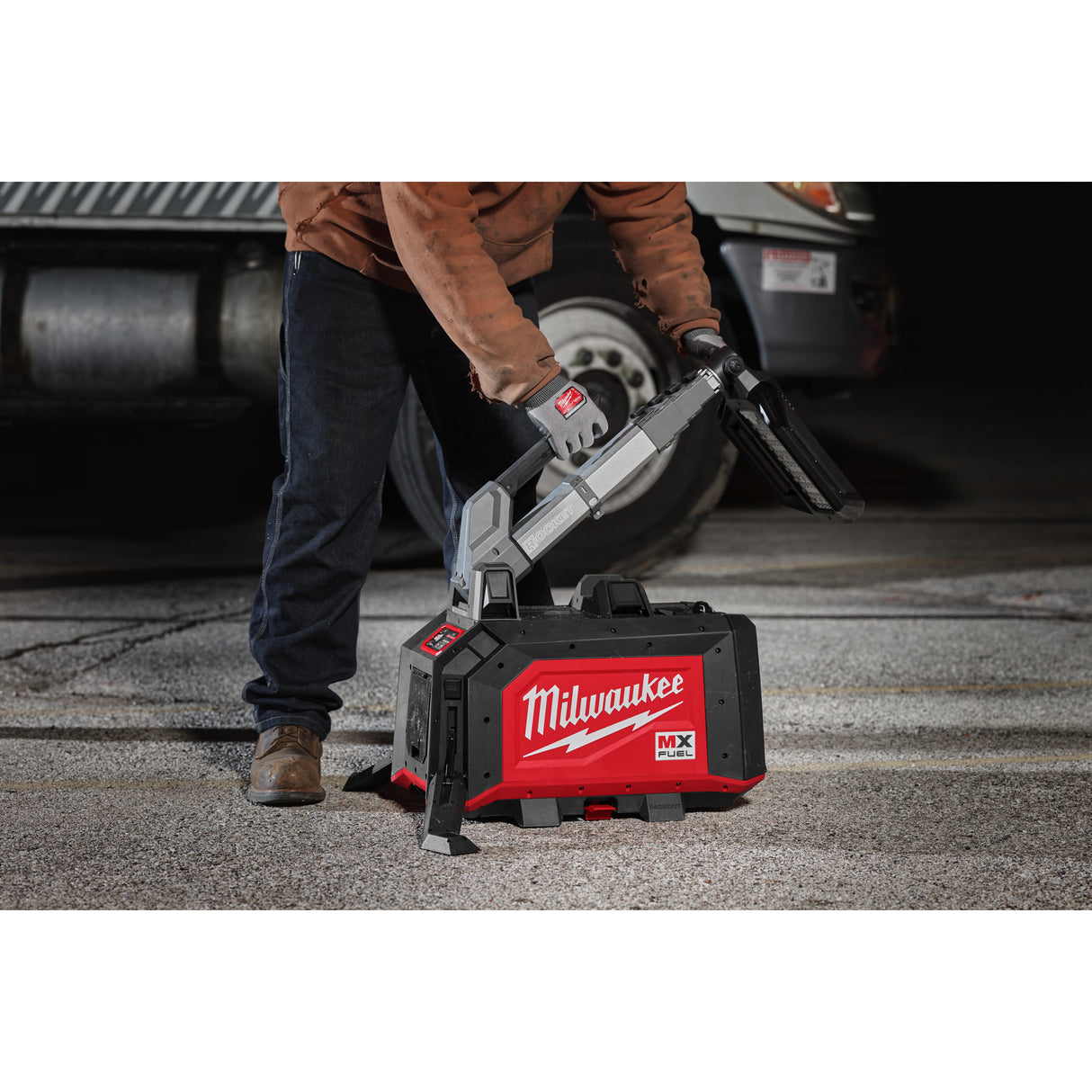 Milwaukee 4933498075 Turn compact de iluminat mx FUEL™