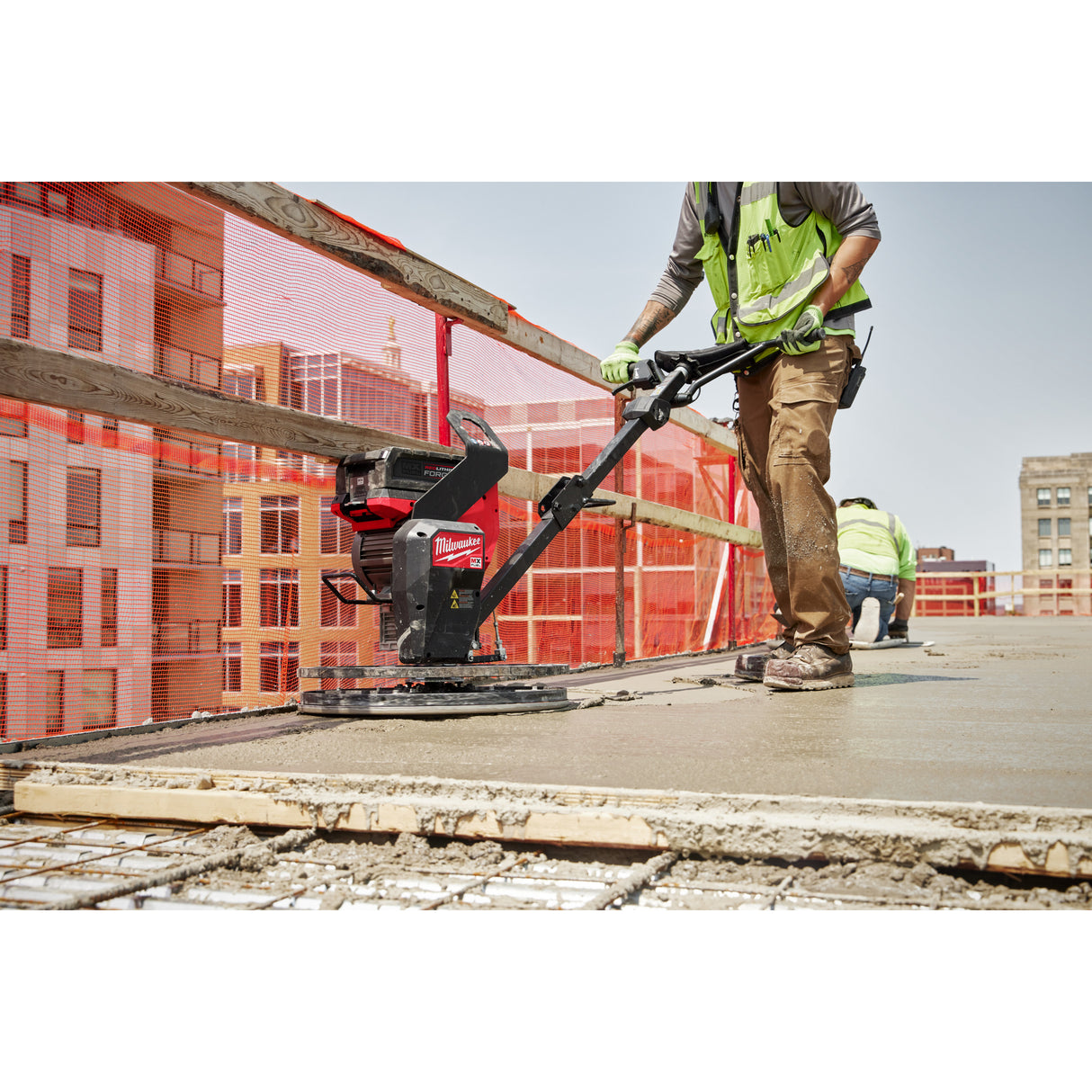 Milwaukee 4933498325 Mașină de finisat beton mx FUEL™ 600 mm