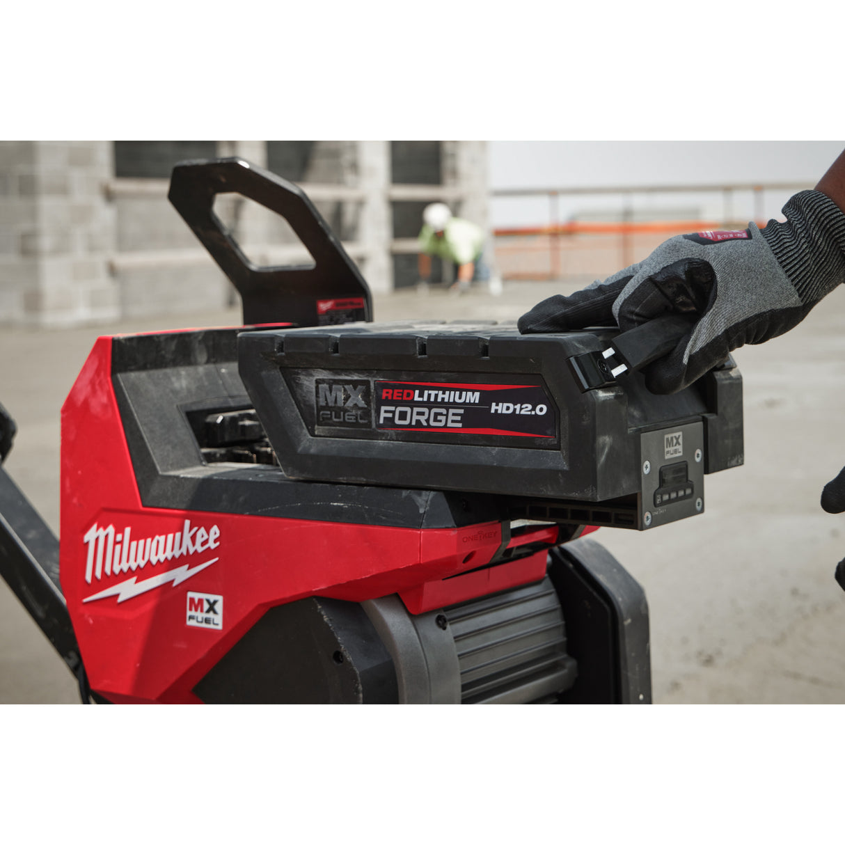 Milwaukee 4933498325 Mașină de finisat beton mx FUEL™ 600 mm